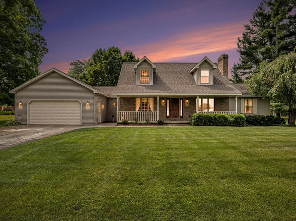 2506 E 132nd St, Grant, MI 49327