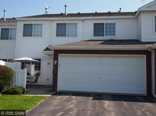 1709 Crestview St, Shakopee, MN 55379