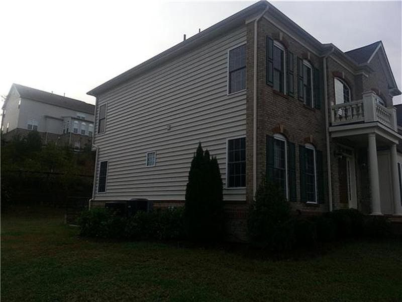 2nd image of 15421 Symondsbury Way
