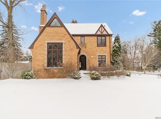 183 Ruskin Rd, Amherst, NY 14226