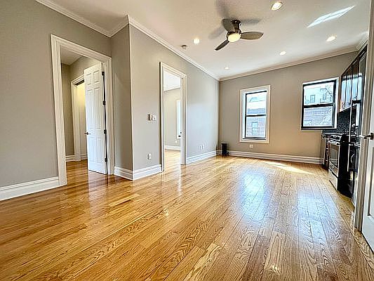 4th image of 315 Lincoln Pl APT 4N