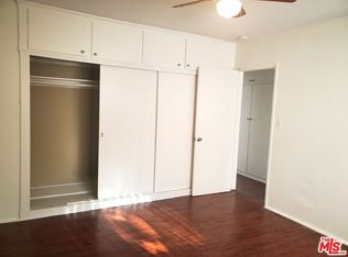 1059 S Norton Ave APT 10, Los Angeles, CA 90019