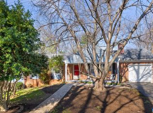 2225 Wakefield Rd, Charlottesville, VA 22901