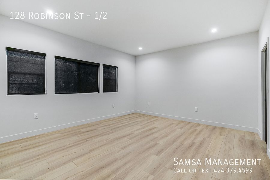 1st image of 128 Robinson St Unit 1/2