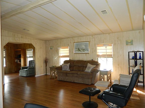3rd image of 2425 Harden Blvd Lot 19
