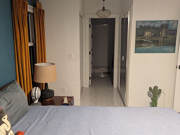 5th image of 3833 Easton St