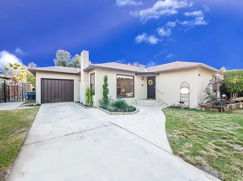 1st image of 807 W Garland Ave
