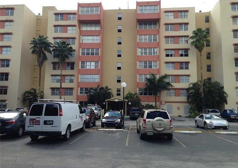 1st image of 9001 SW 77th Ave APT C801
