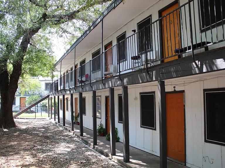 Villas at Mueller — Photo 5