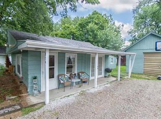 804 Pekin Ave, Creve Coeur, IL