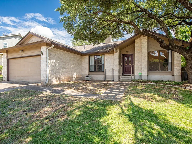 1709 Kimmerling Ln — Photo 15