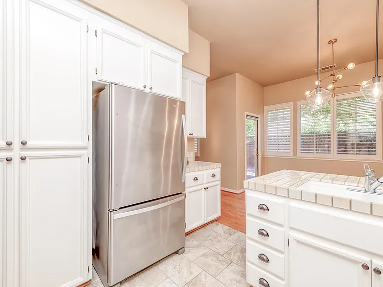 3 Cornwall Pl — Photo 9