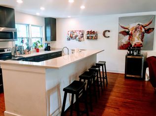 916 N Edgewood St #A, Arlington, VA 22201