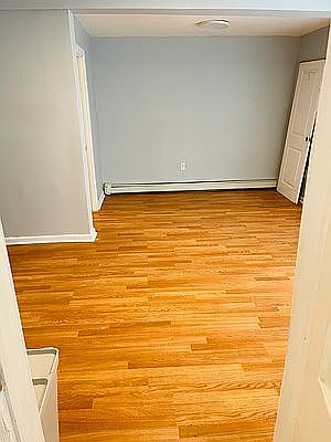 5th image of 110-02 Rockaway Beach Blvd #1
