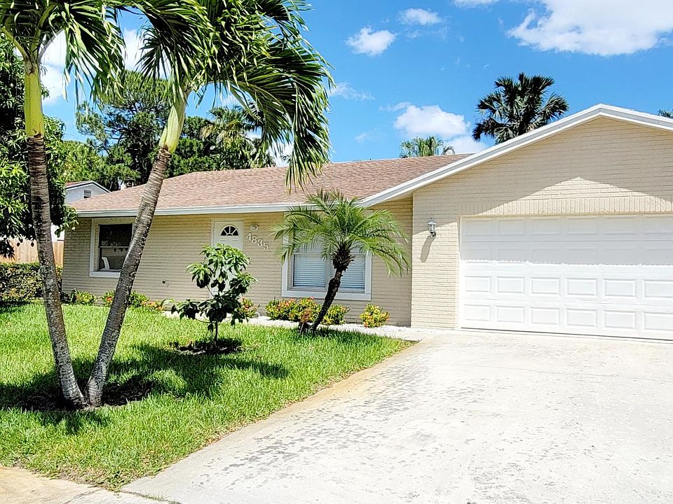 1st image of 4835 Blue Pine Cir
