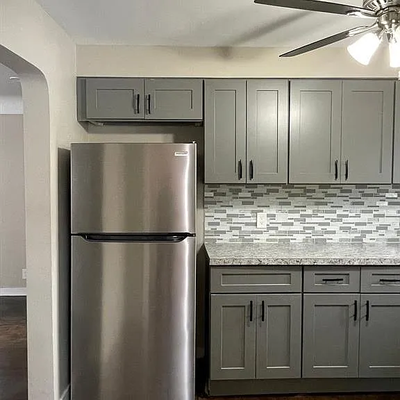 7256 Prospect Ave — Photo 7