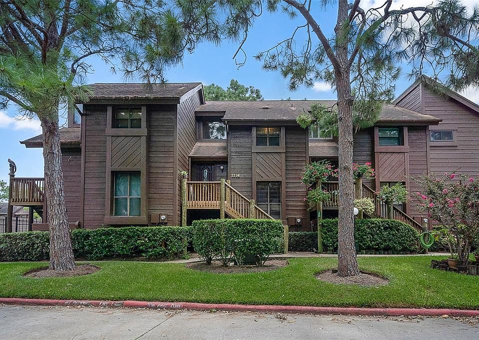 1st image of 2116 Crows Nest Dr