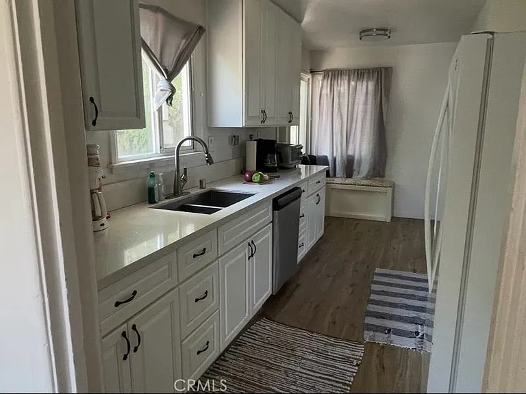 521 Walnut Ave — Photo 8