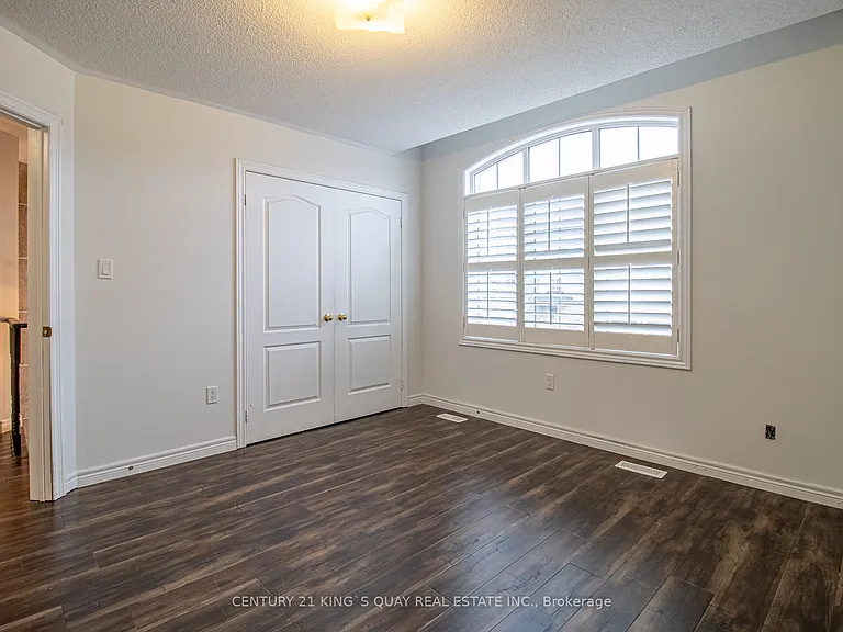 6 Messina Ave — Photo 26