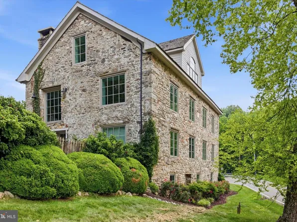 182 Watson Mill Rd, Landenberg, PA 19350