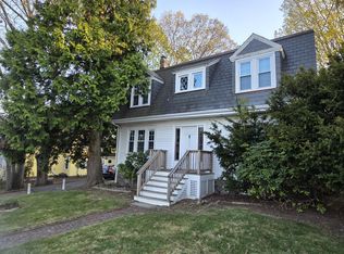 221 Metropolitan Ave #221, Roslindale, MA 02131