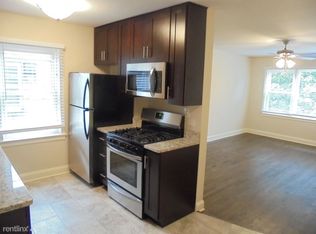 2631 W Balmoral Ave #1W, Chicago, IL 60625