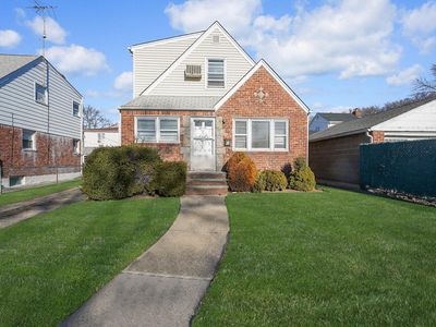 242-07 Hillside Avenue, Jamaica, NY, 11426