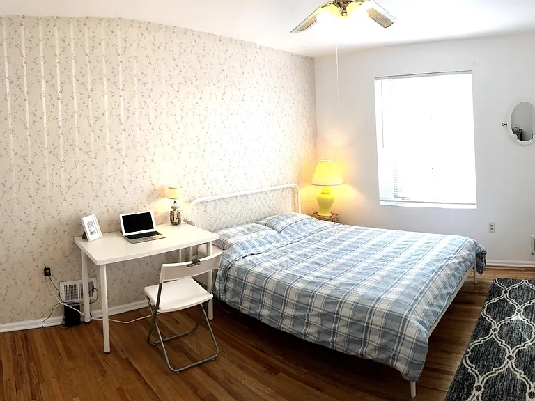 30 Phelps Ave — Photo 11