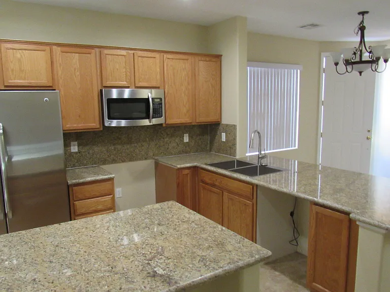 389 Red Eucalyptus Dr — Photo 2