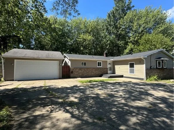 6524 Elmwood Rd, Mentor, OH 44060