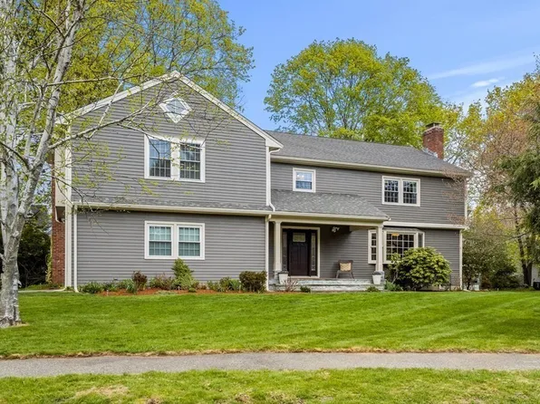 12 Carol Ln, Lexington, MA 02420