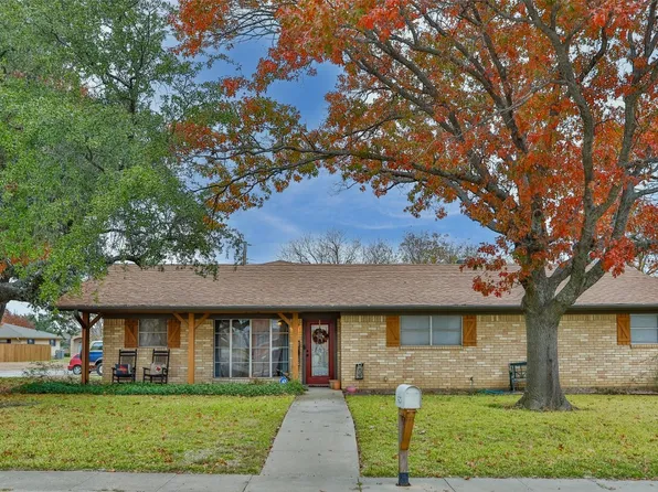 1920 Tulane Ave, Gainesville, TX 76240