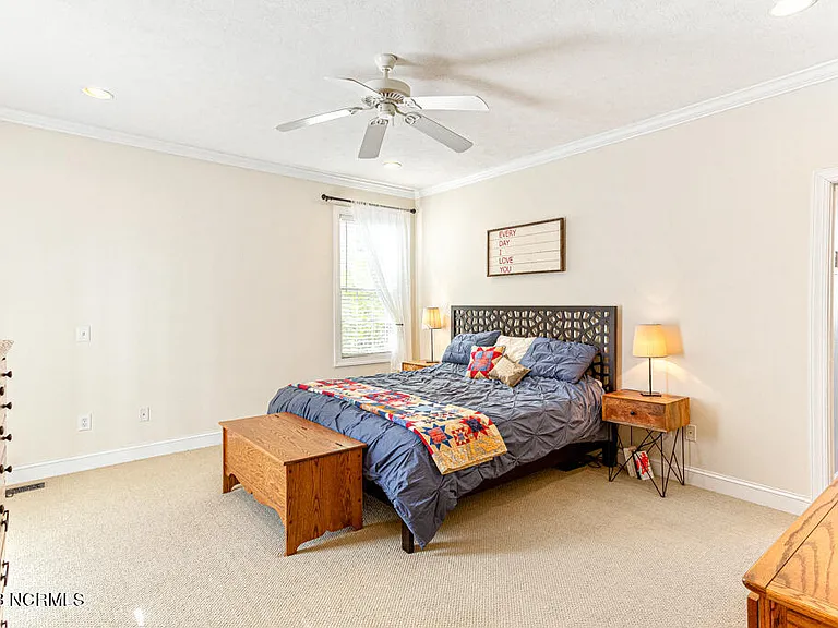 2 Lenoir Ct — Photo 15
