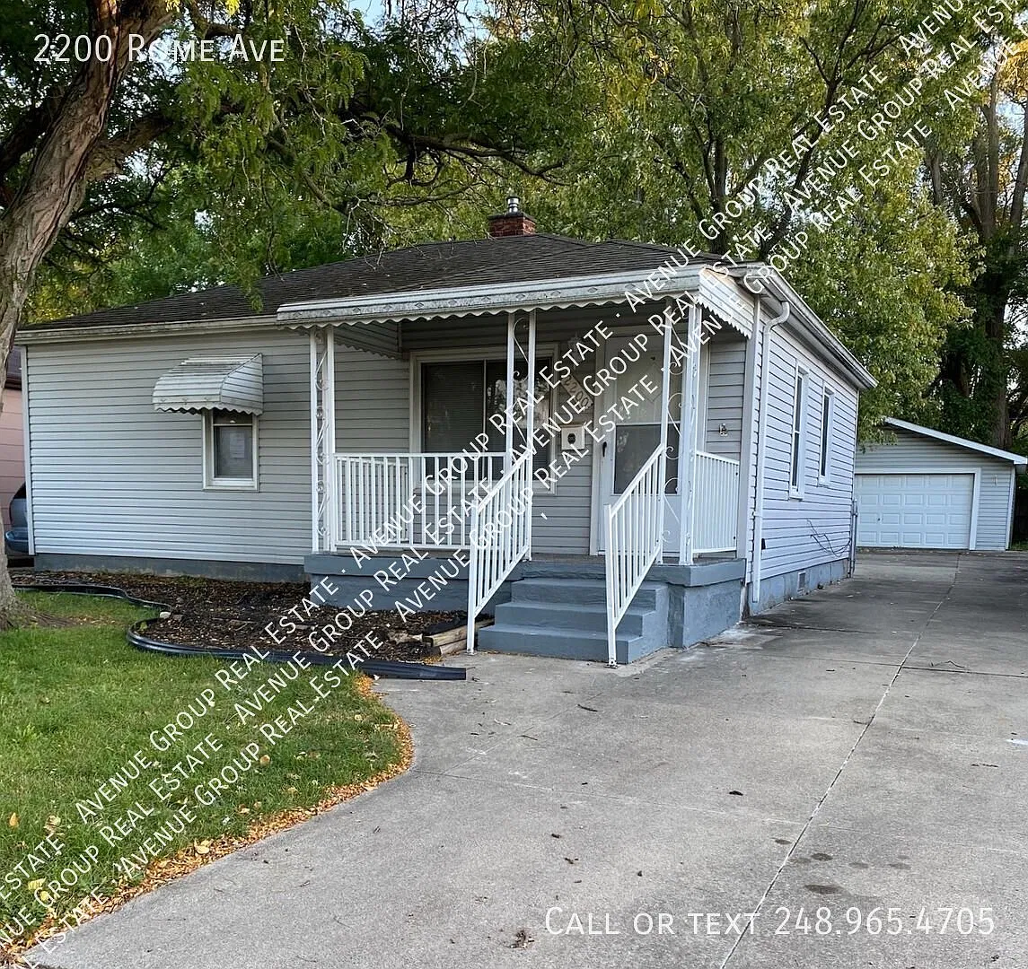 Bright & Inviting 2-Bedroom Unit for Lease in Warren, MI — Photo 2