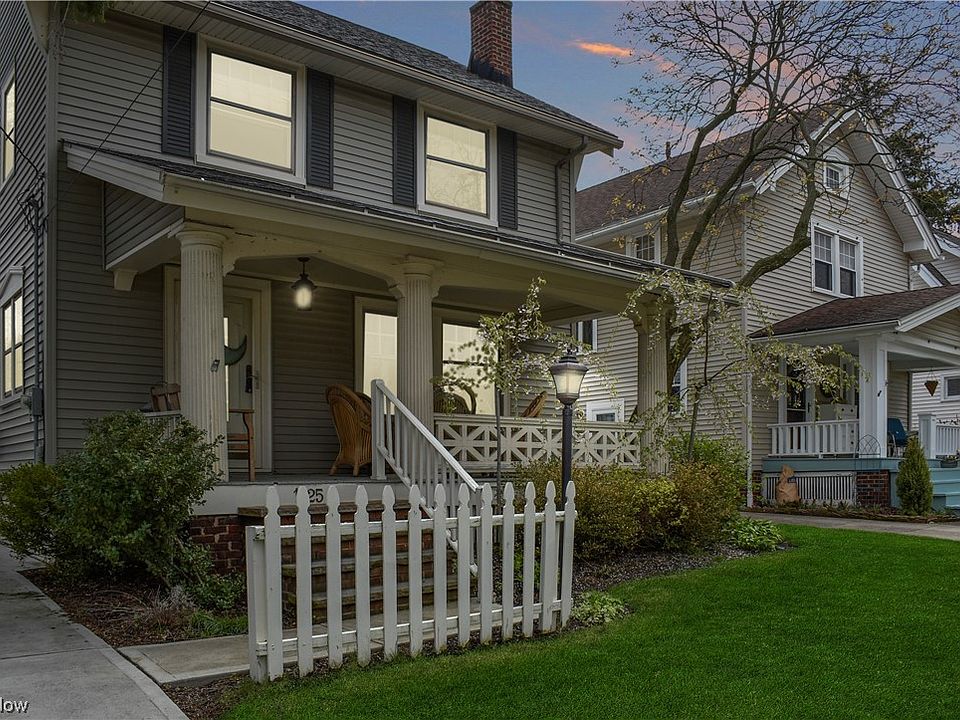 1st image of 1525 Larchmont Ave
