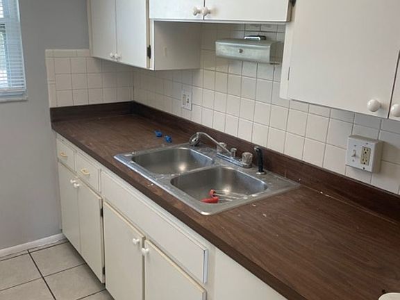 4th image of 124 N Jefferson Ave #11104111