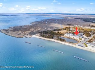 7 Mariners Pointe W, Tuckerton, NJ 08087