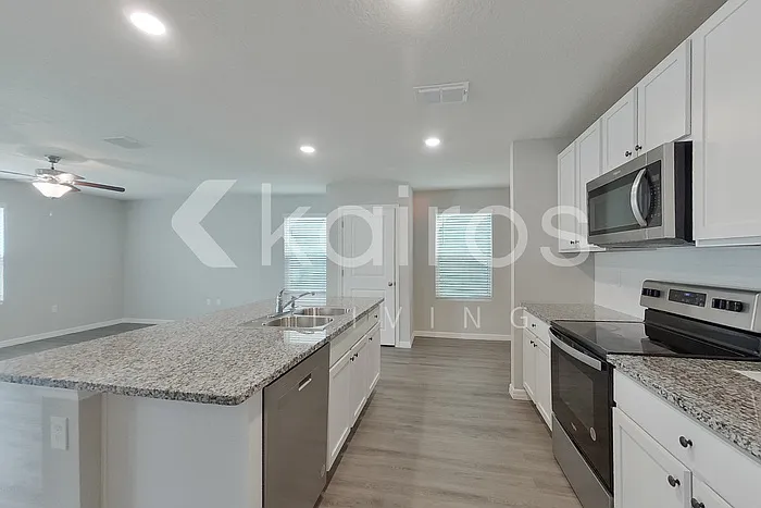 8590 SW 43rd Ter — Photo 10