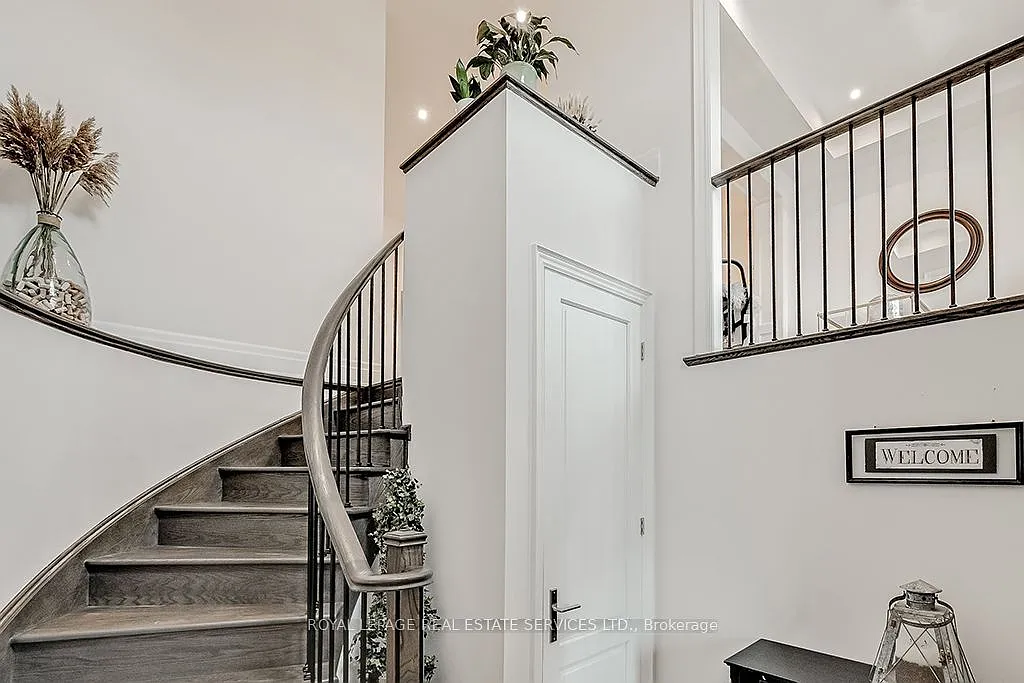 4 bed, $6,995 — Photo 3