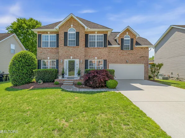 5810 Rhyne Cove Ln, Knoxville, TN 37931