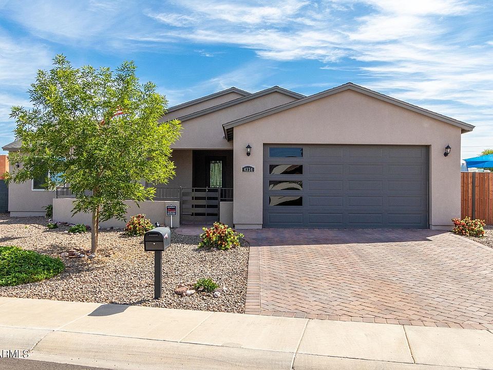 1st image of 4334 W Shaw Butte Dr