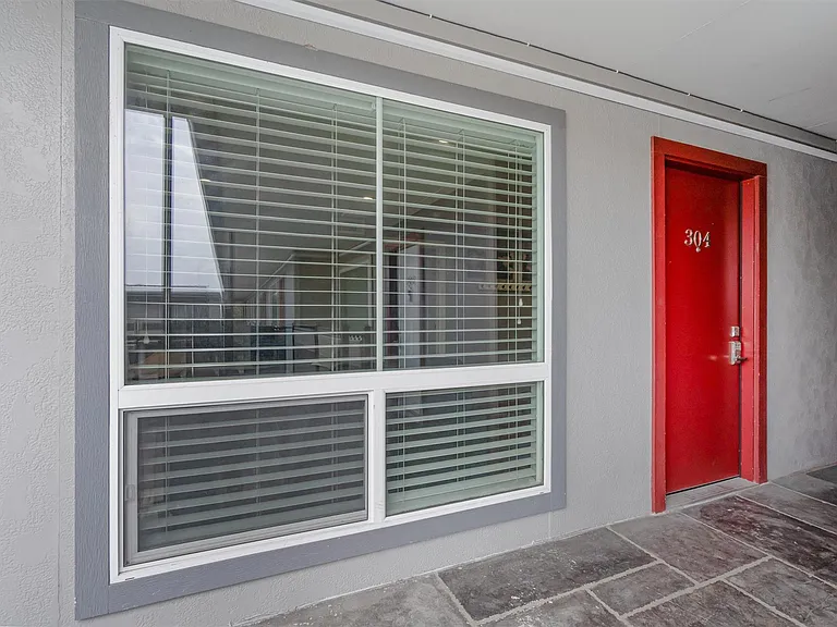 3110 Red River St #C-304 — Photo 24