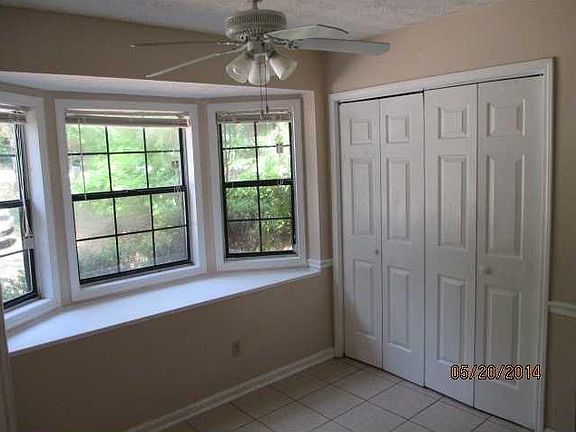 4th image of 1943 Patterson Ct