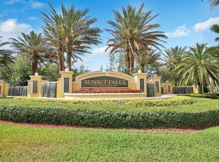 5318 SW 183rd Ave, Hollywood, FL 33029