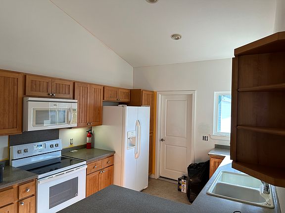 4th image of 73-1040 Kuuleialoha Cir