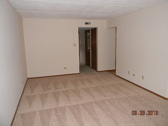 2nd image of 16730 Paxton Ave APT 1N
