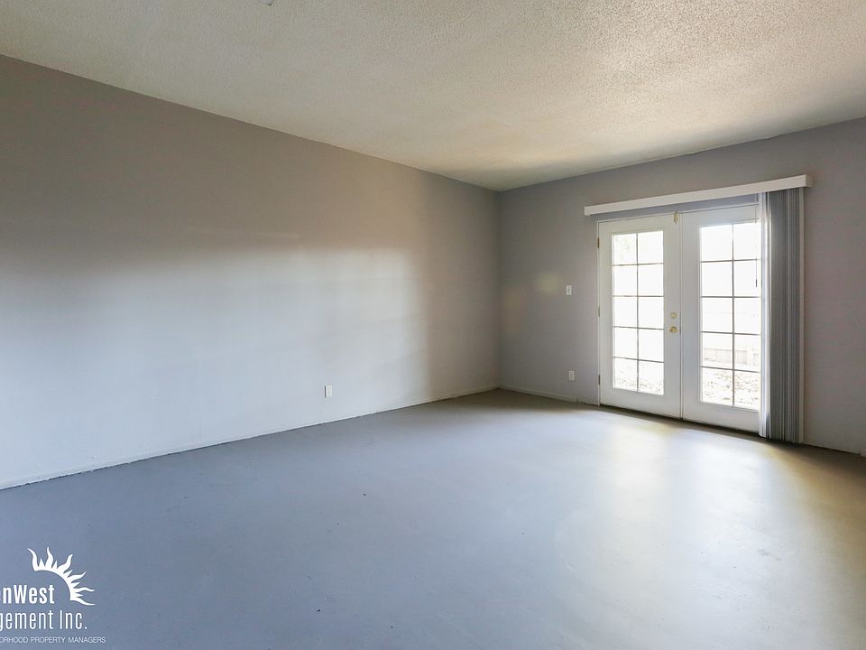 1st image of 2201 W Glenrosa Ave APT 3