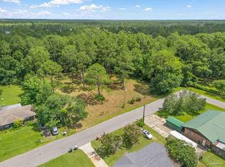 9000 Neptune Dr, Pensacola, FL 32507