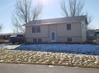 601 Thunderbird Dr, Box Elder, SD 57719