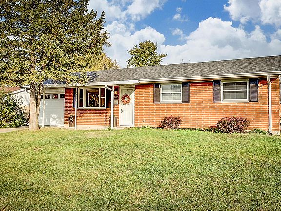5th image of 3884 Marion Dr